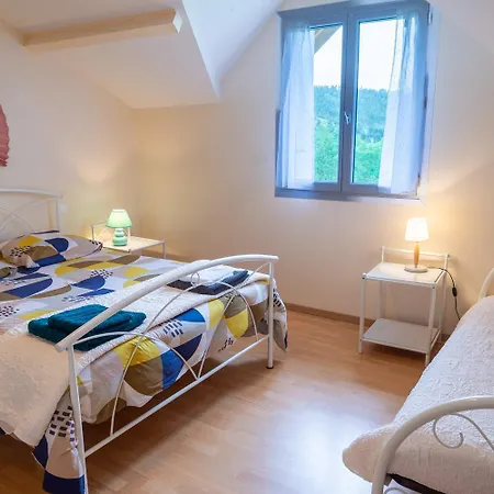 Prázdninový dům Meuble De Tourisme Du 5 Personnes A Serigas