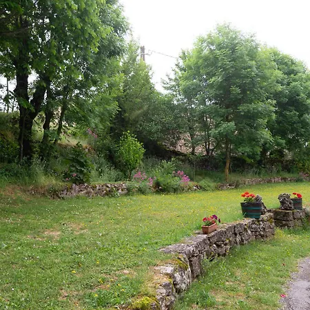 Meuble De Tourisme Du 5 Personnes A Serigas Holiday home Meyrueis
